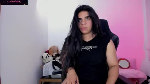 Biancastrong.. IGThebiancastrong online show from 27, 11, 2025