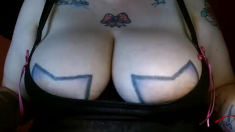 Snapshot of bianka_star_ chatting on 11, 2, 2025 bianca online show from 11, 2, 2025