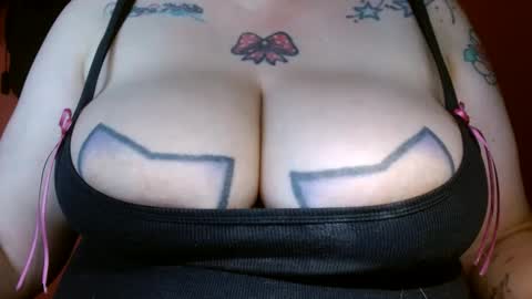 Snapshot of bianka_star_ chatting on 12, 2, 2025 bianca online show from 12, 2, 2025