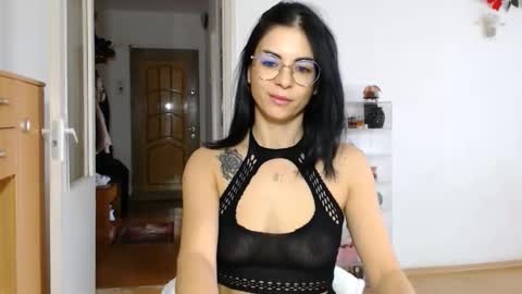 innasugarwild online show from 4, 10, 2025