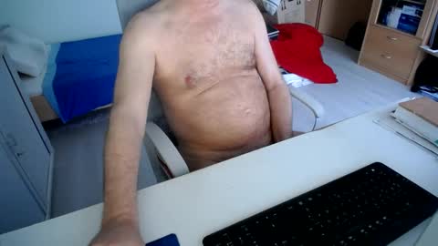 bien_77 online show from 7, 2, 2025