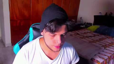 Snapshot of big_cockjughead chatting on 8, 10, 2025 Logan Sprouse online show from 8, 10, 2025