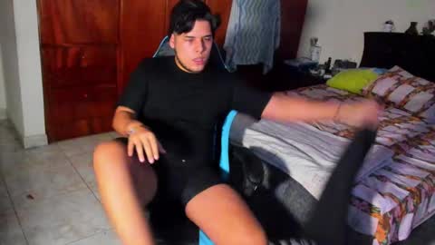 Snapshot of big_cockjughead chatting on 9, 10, 2025 Logan Sprouse online show from 9, 10, 2025