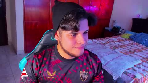 Snapshot of big_cockjughead chatting on 22, 10, 2025 Logan Sprouse online show from 22, 10, 2025