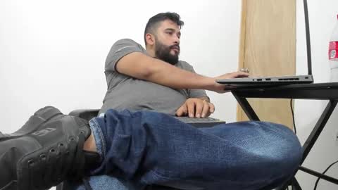 Snapshot of big_dad69 chatting on 4, 11, 2025 Tommy online show from 4, 11, 2025