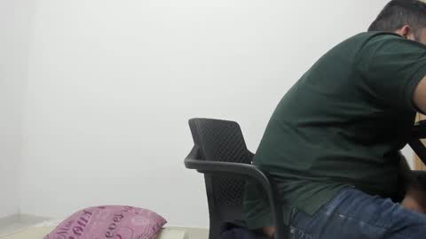 Snapshot of big_dad69 chatting on 8, 11, 2025 Tommy online show from 8, 11, 2025