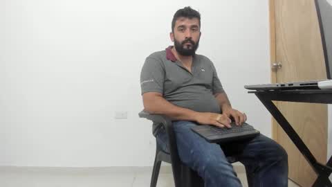 Snapshot of big_dad69 chatting on 20, 11, 2025 Tommy online show from 20, 11, 2025