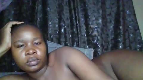 Snapshot of big_diva chatting on 5, 4, 2026 big_diva online show from 5, 4, 2026