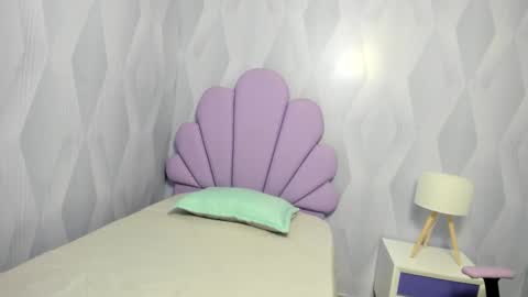 big_ladytrans online show from 21, 9, 2025