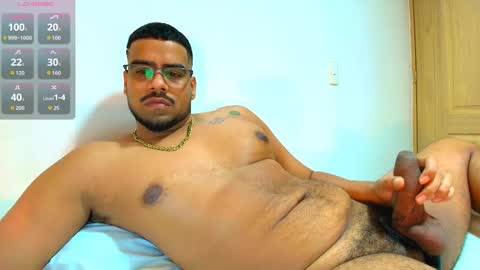 ALEXIS UNIVERSE  IM ON VACATION Ill come after  Kisses for that ass. online show from 9, 9, 2025