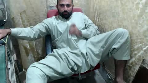 Snapshot of bigbbc999 chatting on 24, 11, 2025 arab bbc online show from 24, 11, 2025