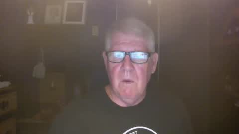 Snapshot of bigbeerdrinker1 chatting on 19, 10, 2025 bigbeerdrinker online show from 19, 10, 2025