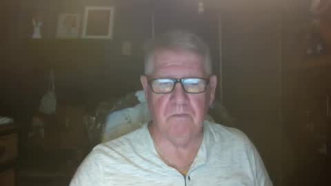 Snapshot of bigbeerdrinker1 chatting on 2, 11, 2025 bigbeerdrinker online show from 2, 11, 2025