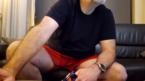 Snapshot of bigbibear88 chatting on 16, 2, 2025 bigbibear88 online show from 16, 2, 2025