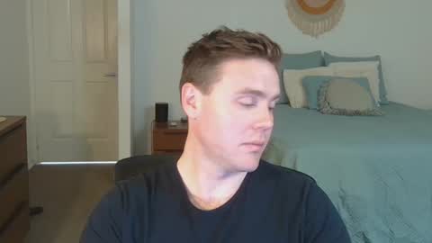 bigblueeyes333 online show from 5, 10, 2025