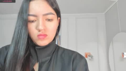 Snapshot of bigboobsnaughty1 chatting on 15, 10, 2025 online show from 15, 10, 2025