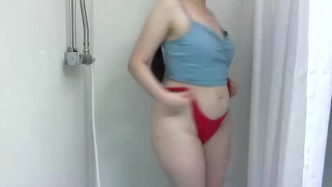 Isabella online show from 18, 9, 2025