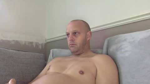 bigbumlover2377 online show from 31, 1, 2025