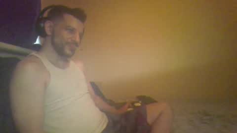 Jon - Im Straight online show from 24, 2, 2025