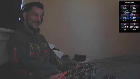 Snapshot of bigcawwwk chatting on 8, 10, 2025 Jon - Im Straight online show from 8, 10, 2025