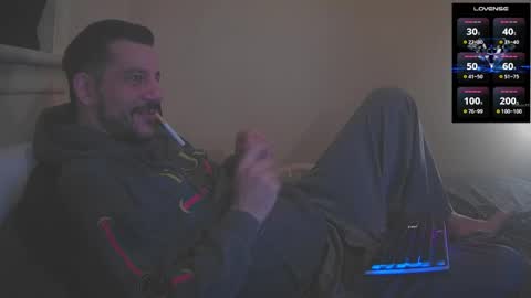 Jon - Im Straight online show from 16, 12, 2025