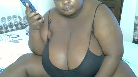 Snapshot of bigchocotities chatting on 6, 1, 2025 bigchocotities online show from 6, 1, 2025