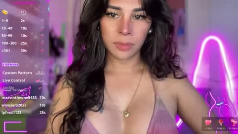 queen amanda online show from 13, 10, 2025