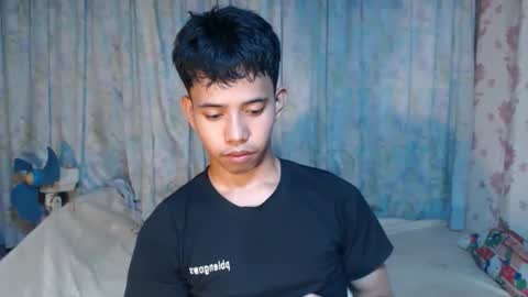 bigcockyummysexjosh online show from 17, 3, 2026