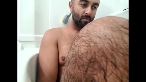 Snapshot of bigcumcanada chatting on 15, 10, 2025 bg online show from 15, 10, 2025