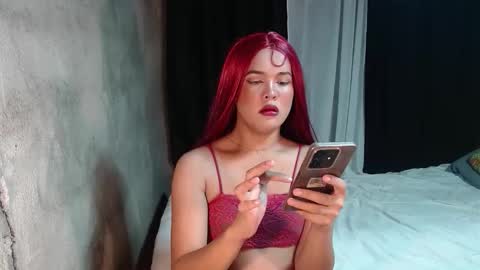 Snapshot of bigdick_rhowe chatting on 18, 11, 2025 bigdick_rhowe online show from 18, 11, 2025