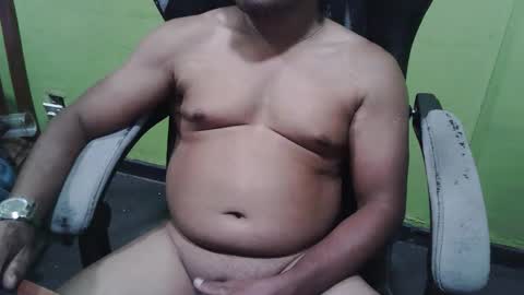 Snapshot of bigdickguyaux chatting on 14, 12, 2025 bigdickguyaux online show from 14, 12, 2025