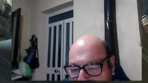 Snapshot of bigfish22222 chatting on 27, 10, 2025 bigfish22222 online show from 27, 10, 2025