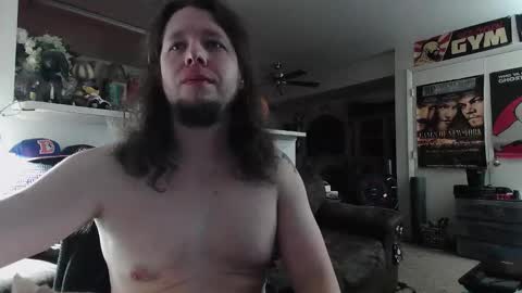 Snapshot of biggerisbetter21 chatting on 8, 10, 2025 biggerisbetter21 online show from 8, 10, 2025