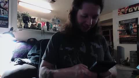 Snapshot of biggerisbetter21 chatting on 12, 11, 2025 biggerisbetter21 online show from 12, 11, 2025