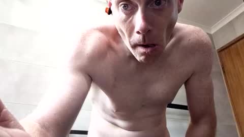 Snapshot of biggllh chatting on 14, 10, 2025 biggllh online show from 14, 10, 2025