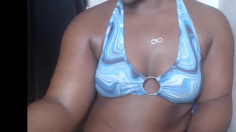 Snapshot of biggybudy chatting on 19, 10, 2025 biggybudy online show from 19, 10, 2025