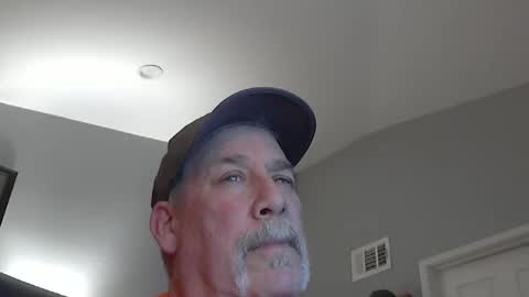 Snapshot of bigh1964 chatting on 6, 1, 2026 bigh1964 online show from 6, 1, 2026