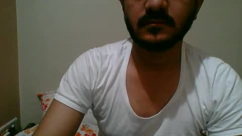 Snapshot of bighandsomesatisfy chatting on 3, 1, 2025 bighandsomesatisfy online show from 3, 1, 2025