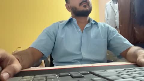 Snapshot of bighandsomesatisfy chatting on 1, 4, 2026 bighandsomesatisfy online show from 1, 4, 2026