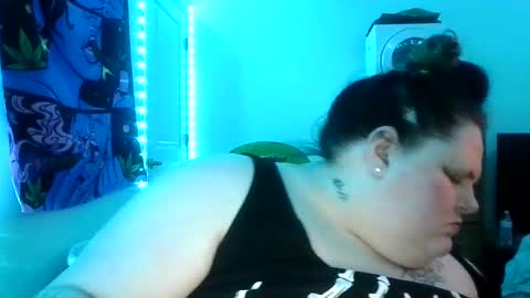 Snapshot of bigmama91 chatting on 20, 11, 2025 bigmama91 online show from 20, 11, 2025