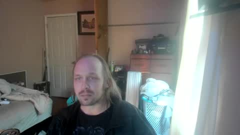 bigmike20129020 online show from 8, 1, 2025