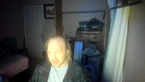 bigmike20129020 online show from 14, 1, 2025