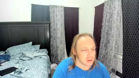 bigmike20129020 online show from 17, 10, 2025