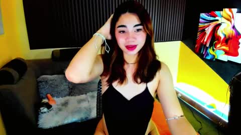 kiaaannaaaa online show from 19, 2, 2025