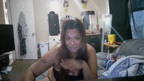 the Mini mami online show from 8, 10, 2025