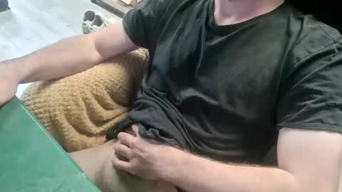 Snapshot of bigpeepdude chatting on 14, 9, 2025 bigpeepdude online show from 14, 9, 2025