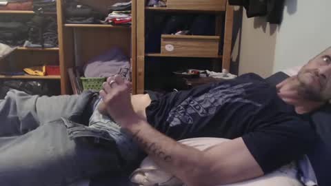 Snapshot of bigsize13 chatting on 11, 10, 2025 bigsize13 online show from 11, 10, 2025