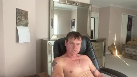 Snapshot of bigsteve24cm chatting on 16, 11, 2025 bigsteve24cm online show from 16, 11, 2025