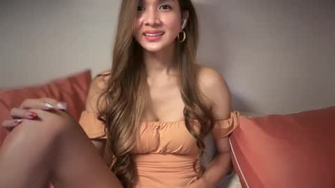 Yna     online show from 7, 1, 2025