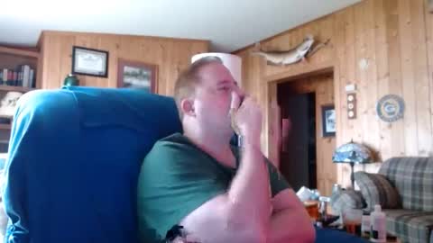 Snapshot of bigthicksatisfying2 chatting on 19, 10, 2025 bigthicksatisfying2 online show from 19, 10, 2025